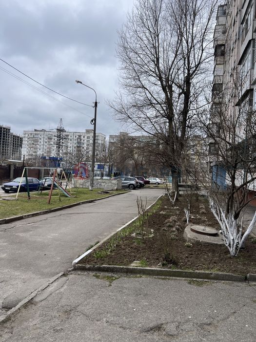 Продається 1-кімнатна квартира в Бородинський