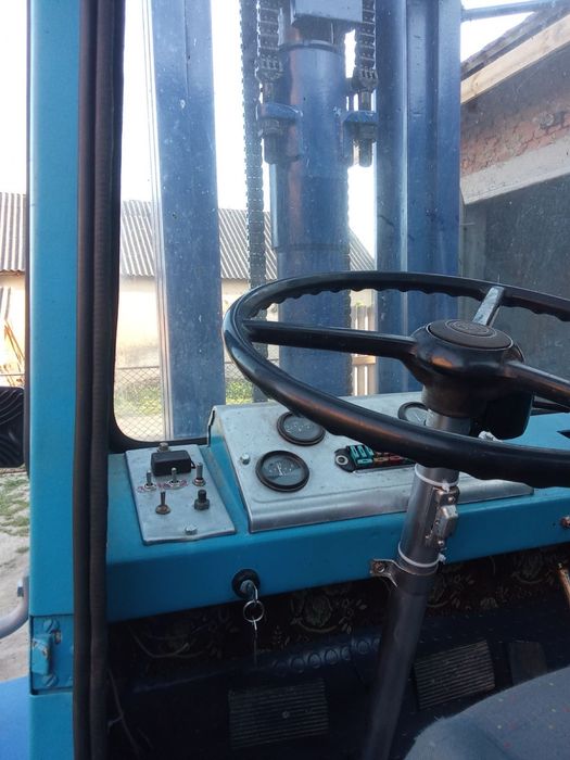 Львівський навантажувач