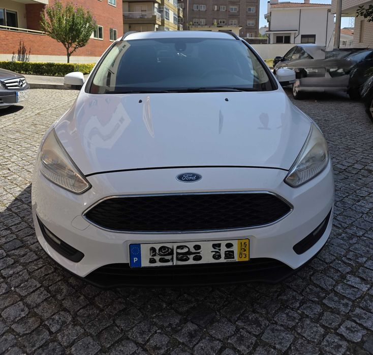 Ford Focus IMPECCABLE!!!504720814454220802