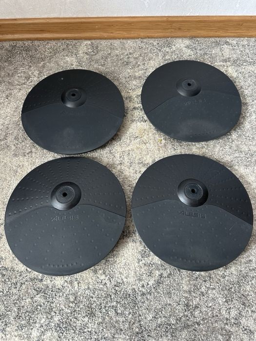 Електронна барабанна установка Alesis Nitro Mesh Kit + додаткова тарілка