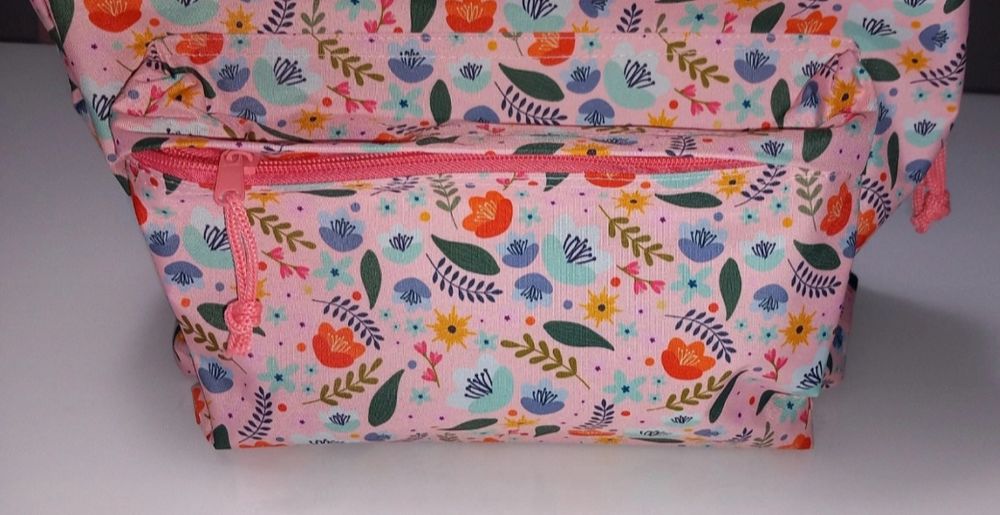 CONJUNTO ESCOLAR (mochila+estojo) - coleção Girly Flowers