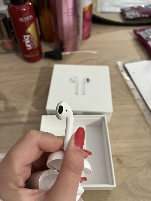 airpods 1 pro apple
