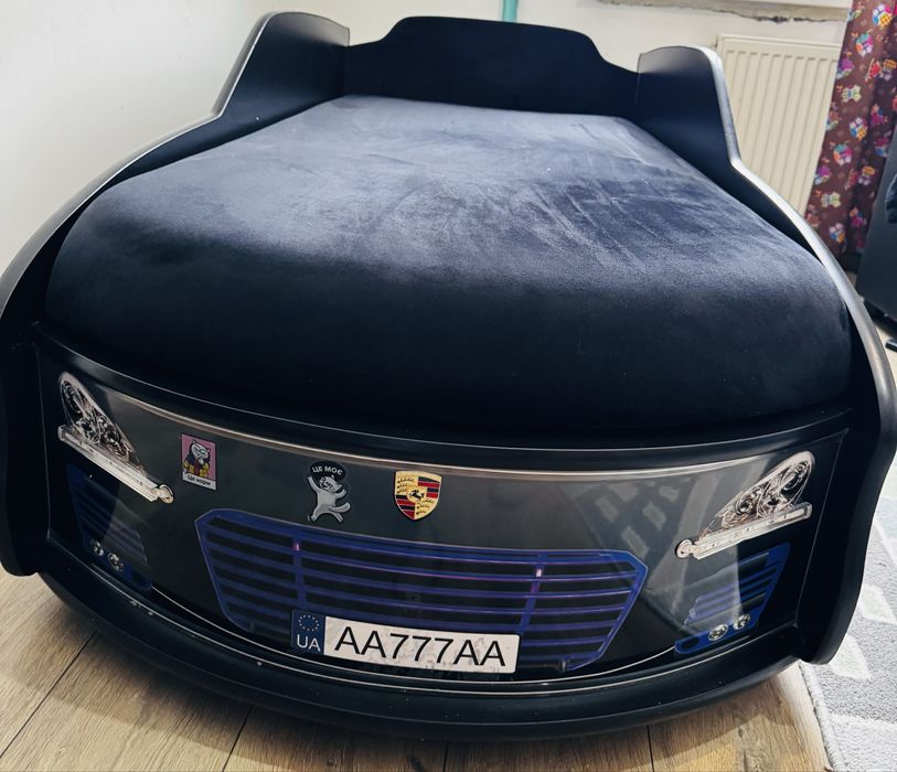 Ліжко машинка дитяче