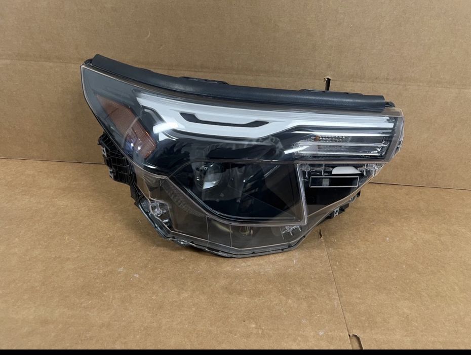 Фара subaru forester SL