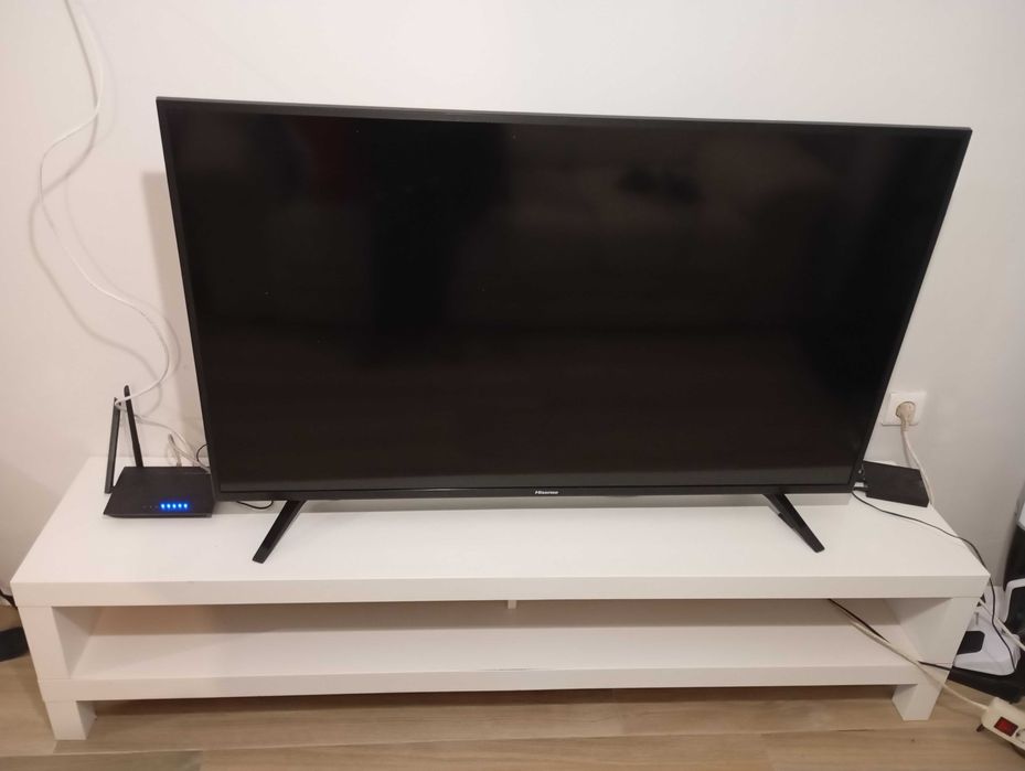 Móvel da televisão branco IKEA