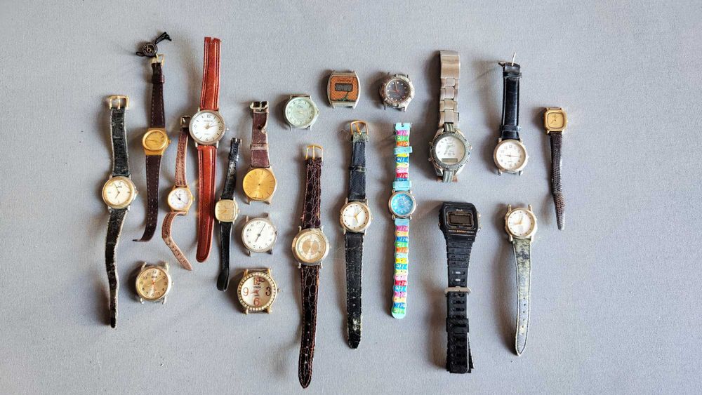 Coleção de relógios de pulso vintage 3