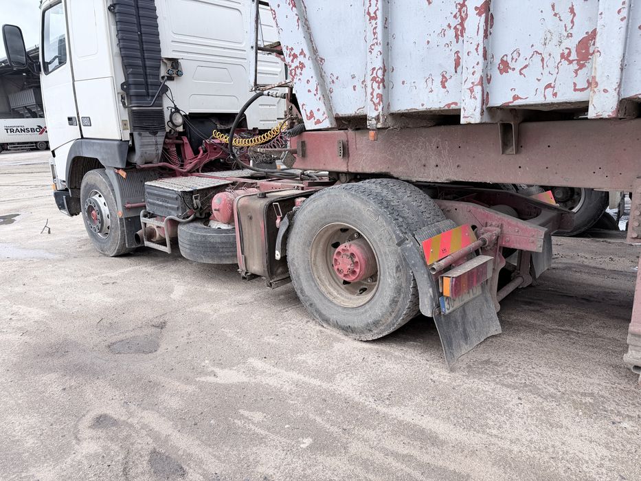 VOLVO FH 12 KIT IDRALICO ( reservado )