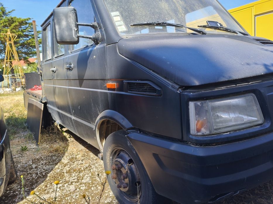 Iveco 9 lugares 3m caixa aberta