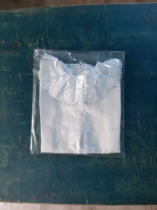Szatka do chrztu,koszulka.Nowa.
