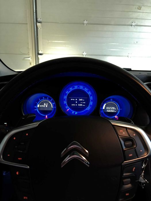 Citroën C4 1.6 e-HDi Exclusive J17 CMP6