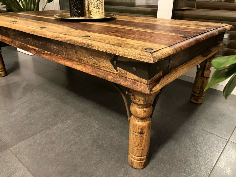 Ława rustykalna z okuciami