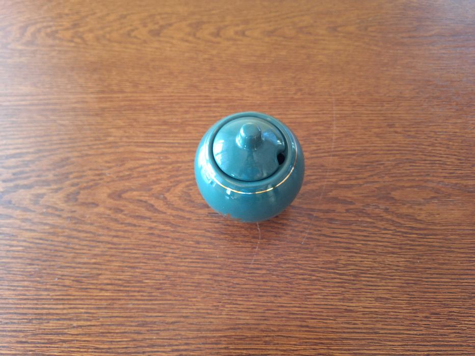 Zielona Porcelanowa Cukierniczka Jacobs