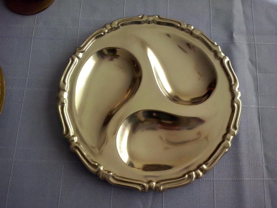 Metal, stainless steel, and brass decorative pieces