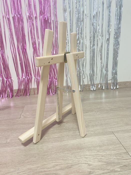 Настільний дерев’яний мольберт ручної роботи