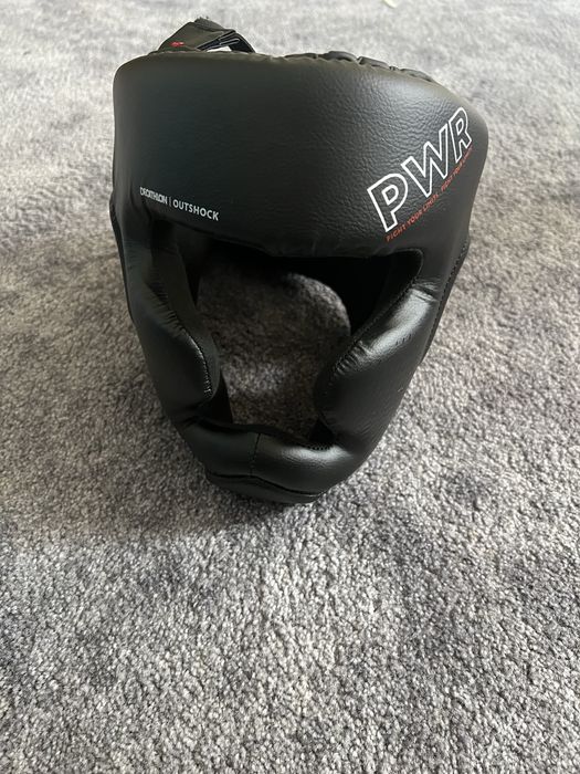Kask bokserski pełny dla dorołych outshock