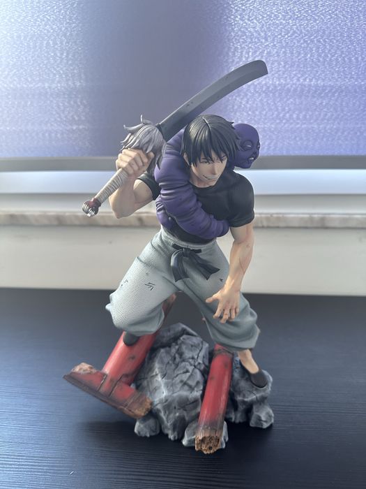 Figure Toji Fushiguro - Jujutsu Kaisen (Resina - 33 cm)