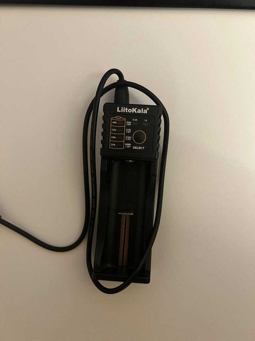 Ładowarka do akumulatorów LiitoKala Lii-100