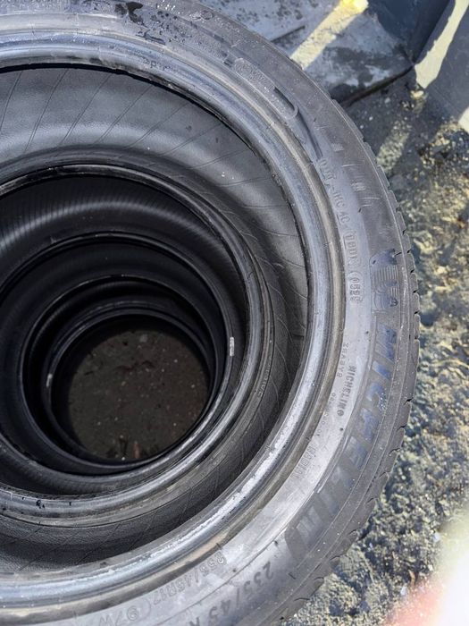 Зимние шины Evergreen EW66,Michelin 225/45 R17 91H