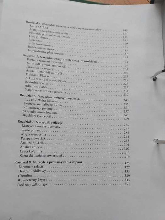 Segregator z cwiczeniami/zadaniami do coachingu.