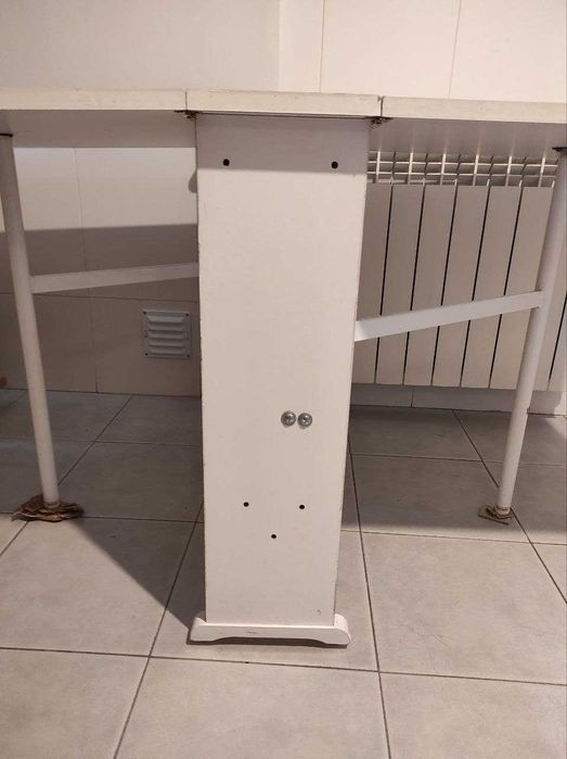 Mesa de cozinha dobrável
