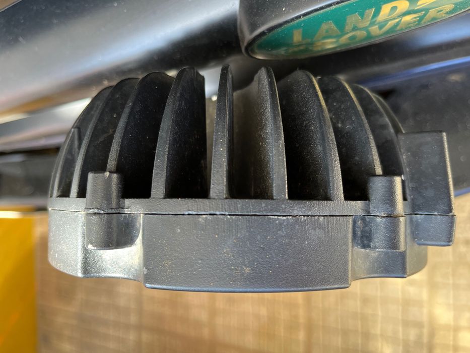 Faróis de longo alcance LED