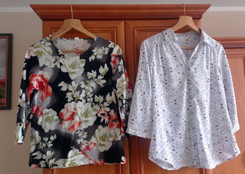 Bluzka damska, cena za 14 sztuk.