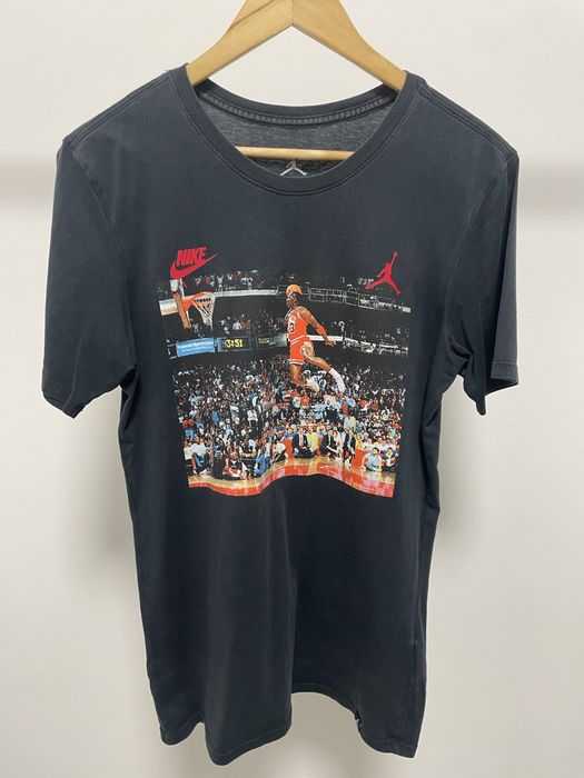 Nike Air Jordan.