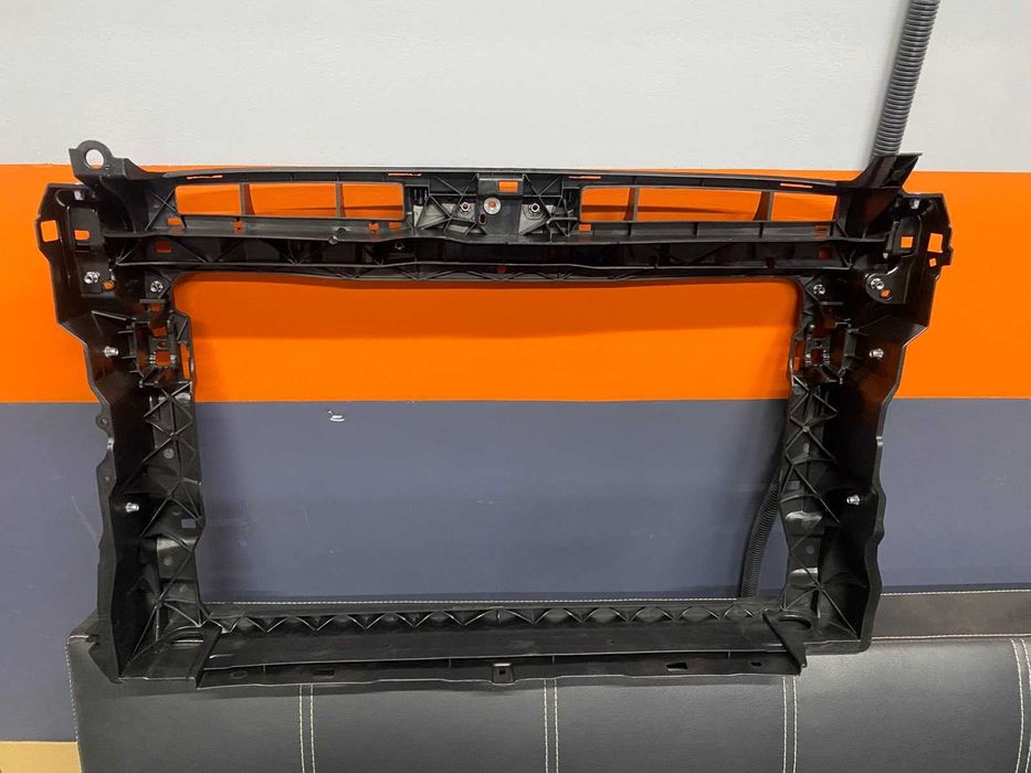 Телевізор передня панель jetta 7 джета 7 америка 2.0 широкий