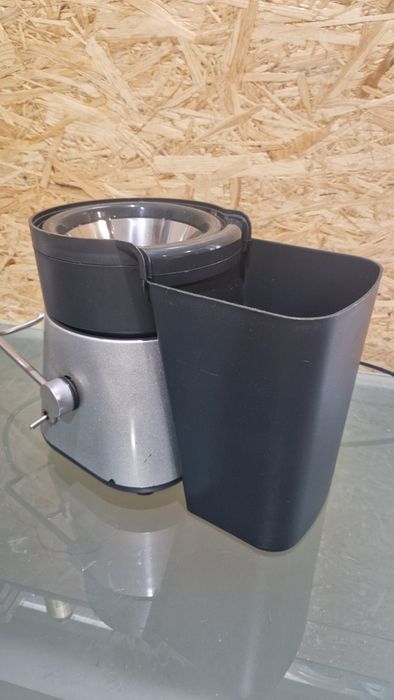 Centrifugadora, máquina de sumos Ariete Centrika pro