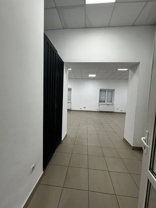 Оренда фасадного приміщення в центрі міста 58 м2