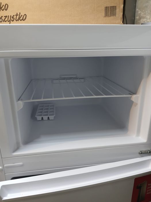 Sprzedam lodówkę Amica