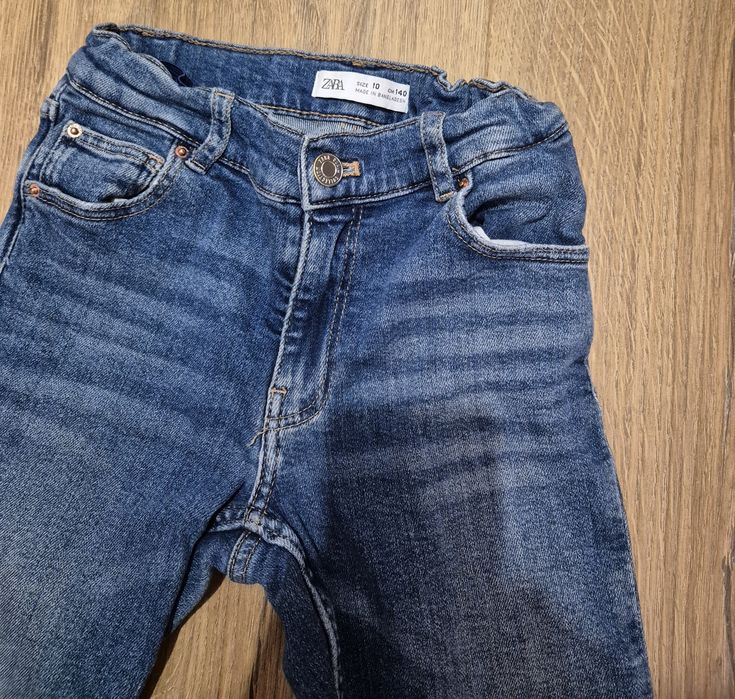 Zara flare spodnie 140 jeansy dzwony