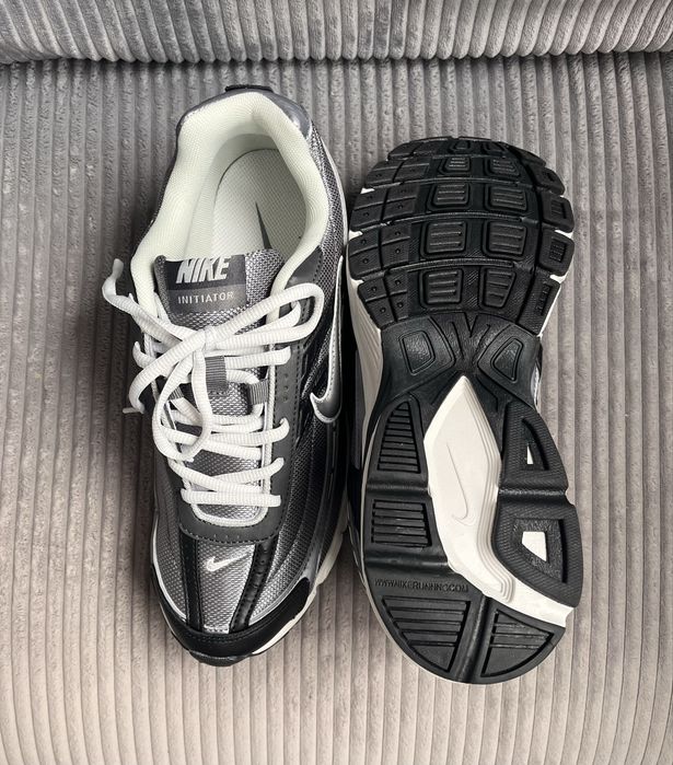 Nike initiator 42 та 45 розміри