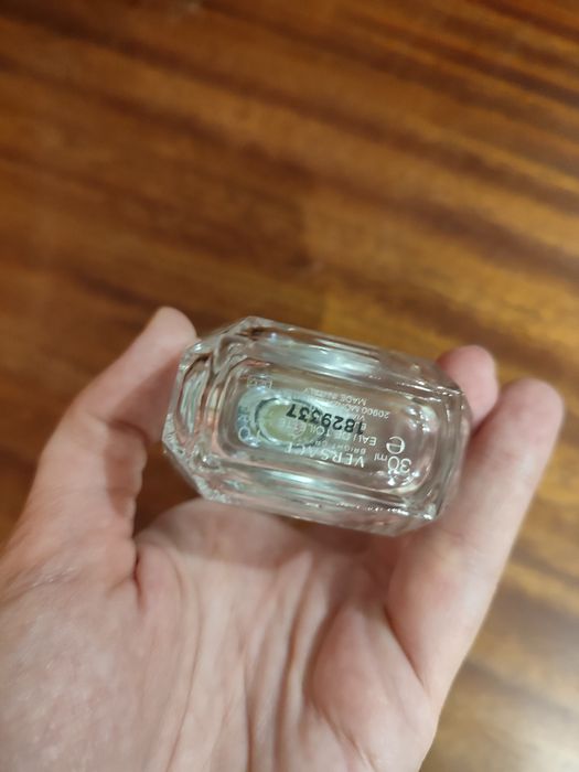 Пустий флакон від Versace