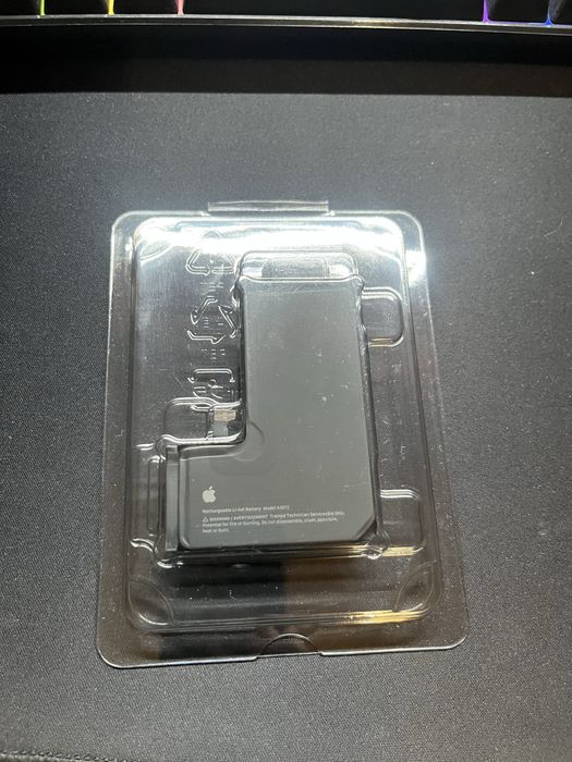 Iphone 15 pro bateria orginala