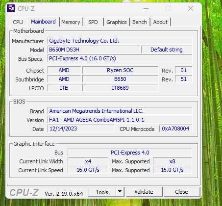PC for gamers 32GB DDR5 ssd 1TB Ryzen 5 8500G M740 graphics
