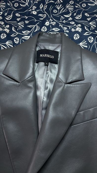 Пиджак серый кожаный Marsego