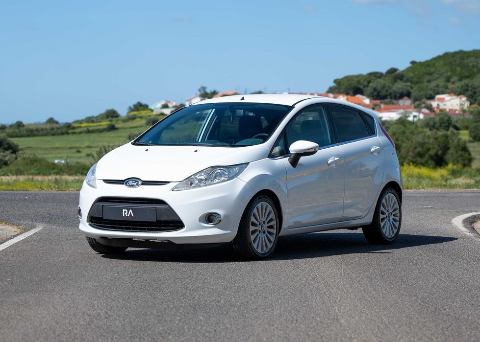 Ford Fiesta 1.25 Titanium || Nacional // GARANTIA - 115 000 km