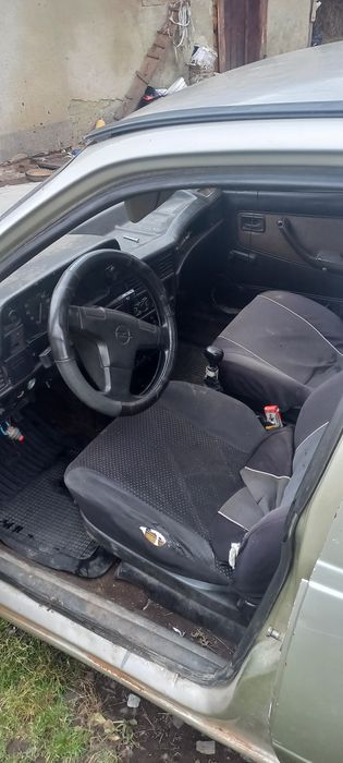 Продам  всі деталі