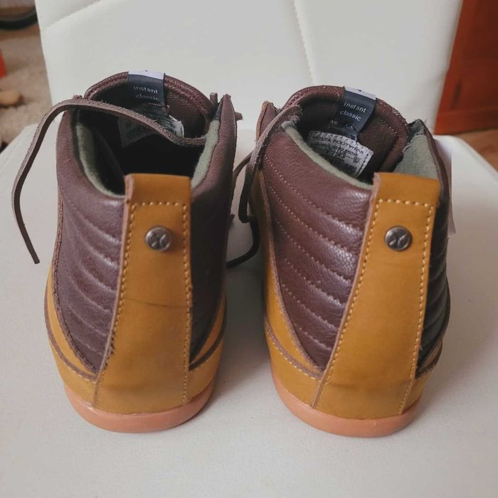 Nowe buty VOLTA UK - Klasyczne męskie - rozmiar 42