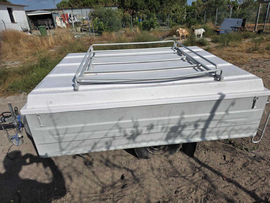 Auto-tenda usada