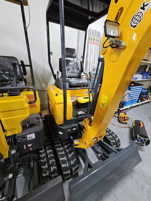 Koparka 2T.. Mini koparka. KUBOTA