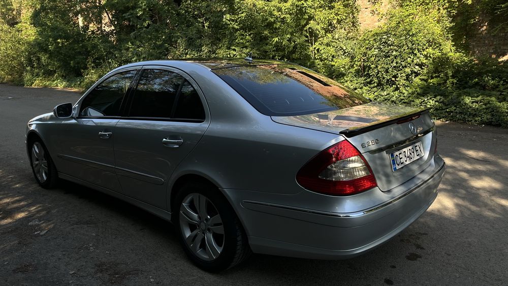 Mercedes-Benz E-Class 2008 VIN WDB2110201B228859 фото оголошення 5 з 8