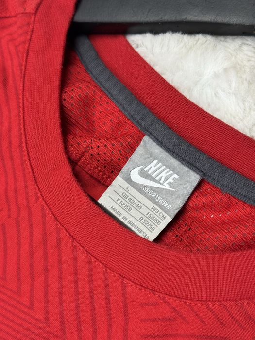 Кофта / Світшот Nike