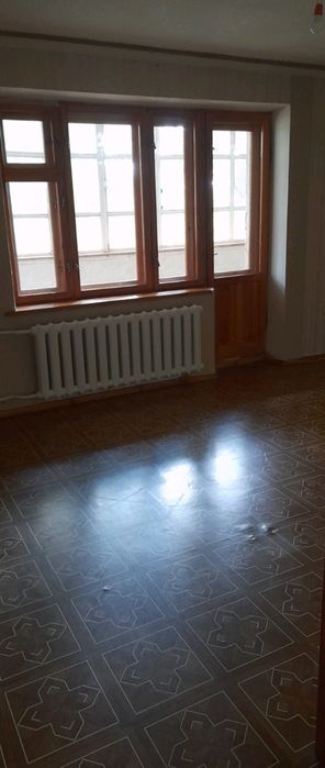 Продам 2 комнатную квартиру