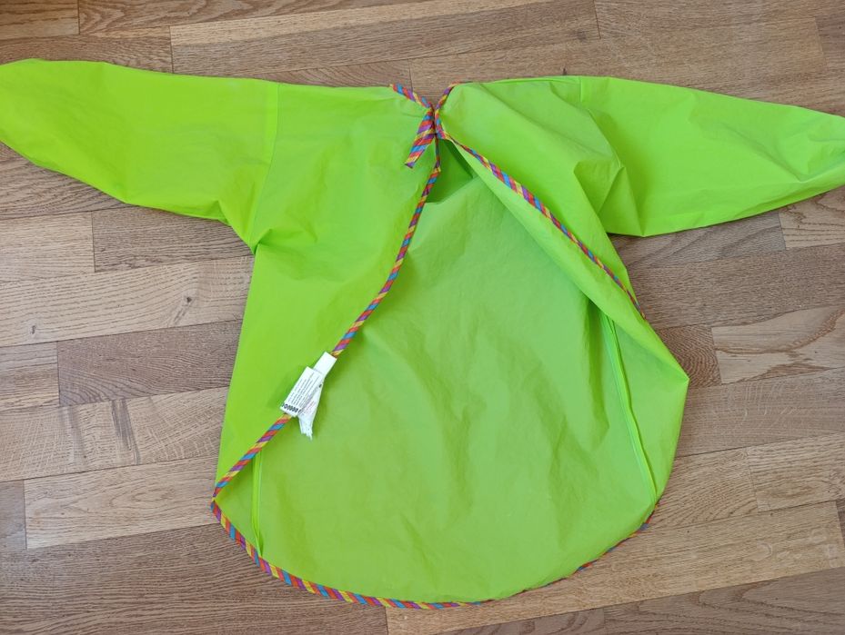 Fartuszek do malowania Mała z Ikea