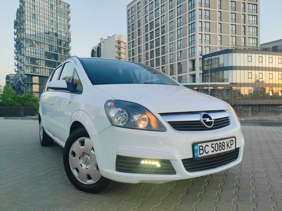 Опель Зафіра 1.9cdti 120к.с.