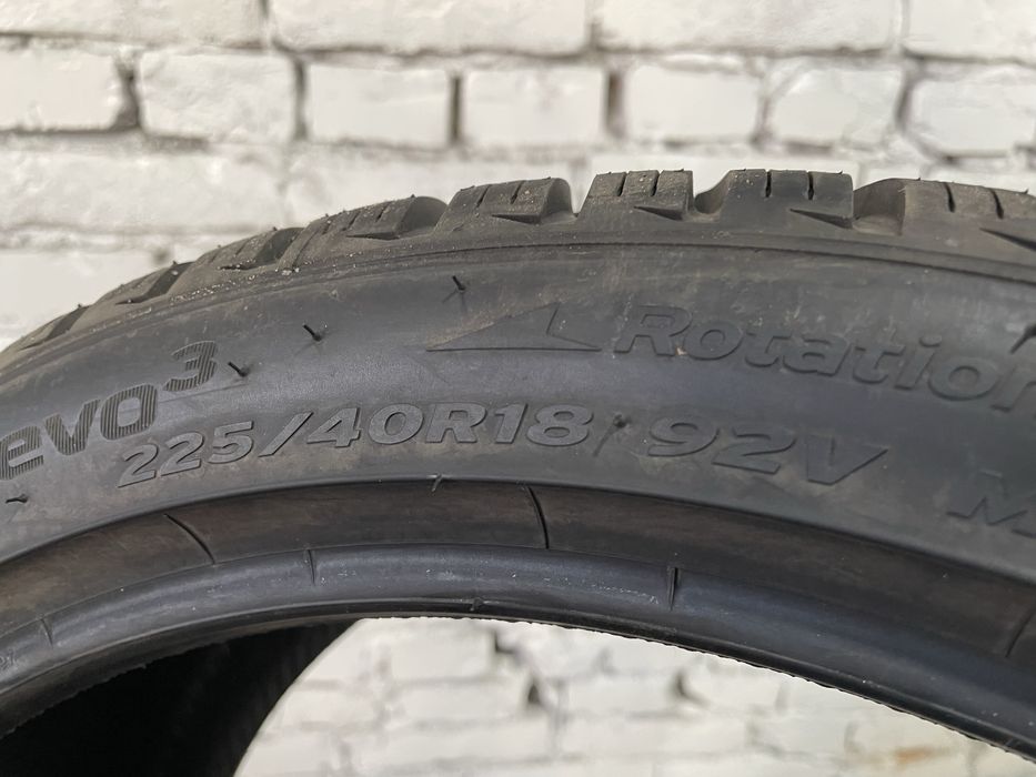 Майже нові зимові шини HANKOOK 225/40 R18 резина Р18