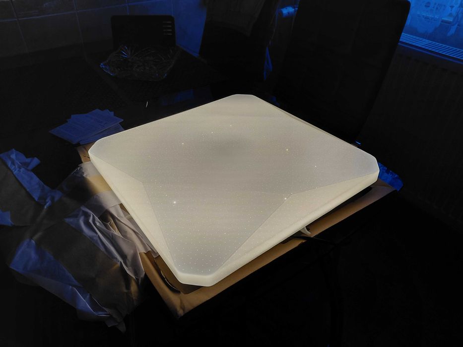 Lampa plafon +pilot.