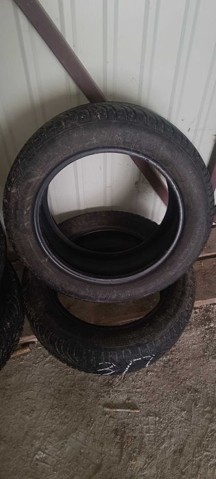 Продам гуму 205/55/R16